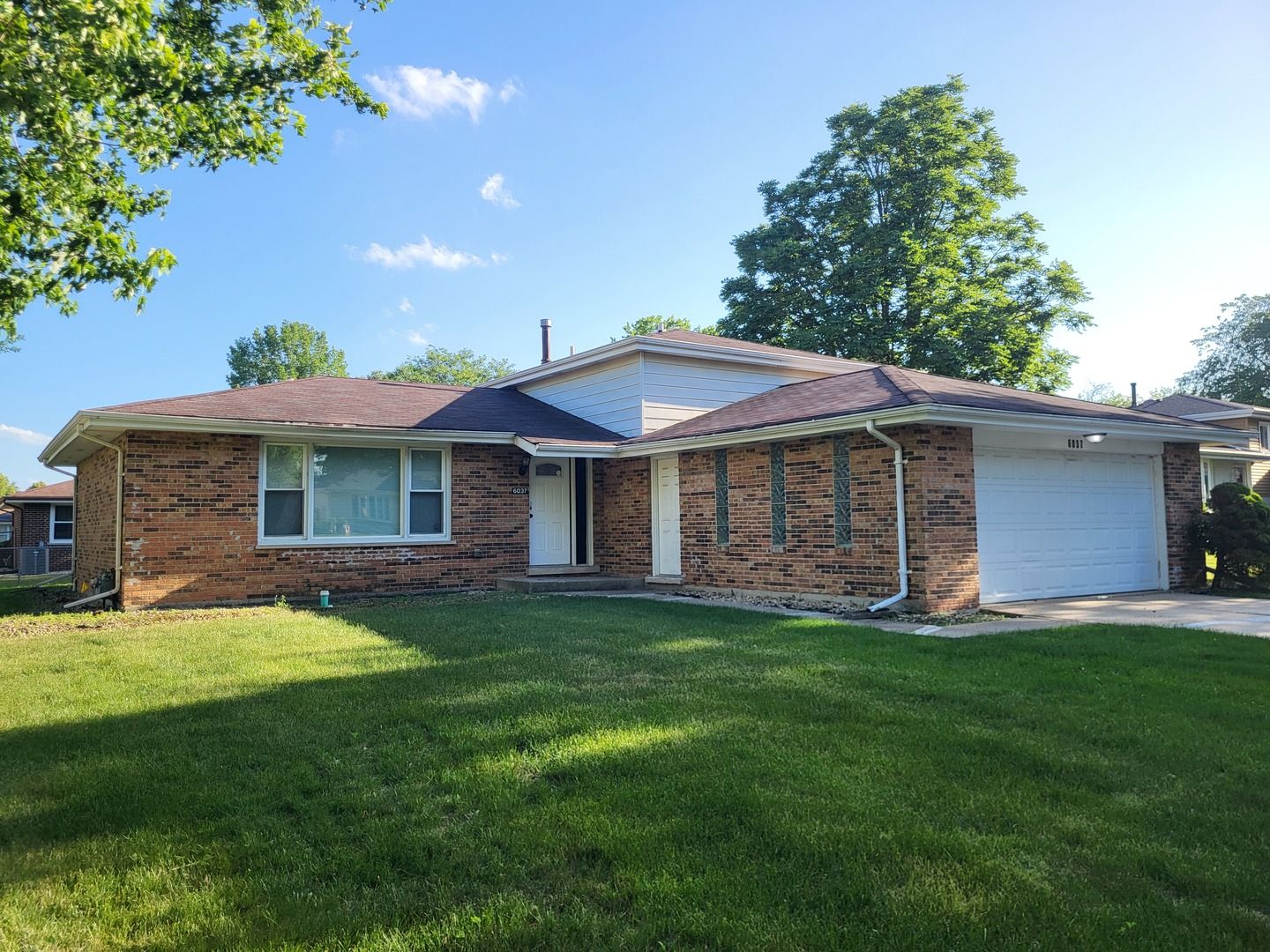 6037 Spring Lane — Matteson, IL 60443