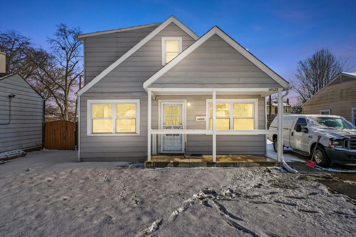 14525 Justine Street, Harvey, IL 60426