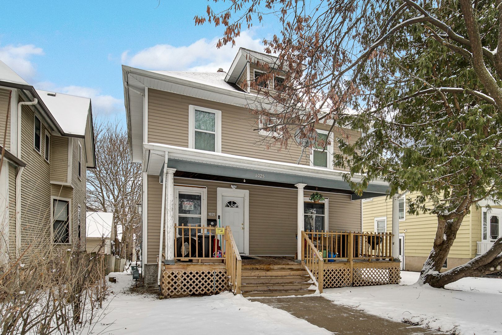 1025 Grant Avenue — Rockford, IL 61103