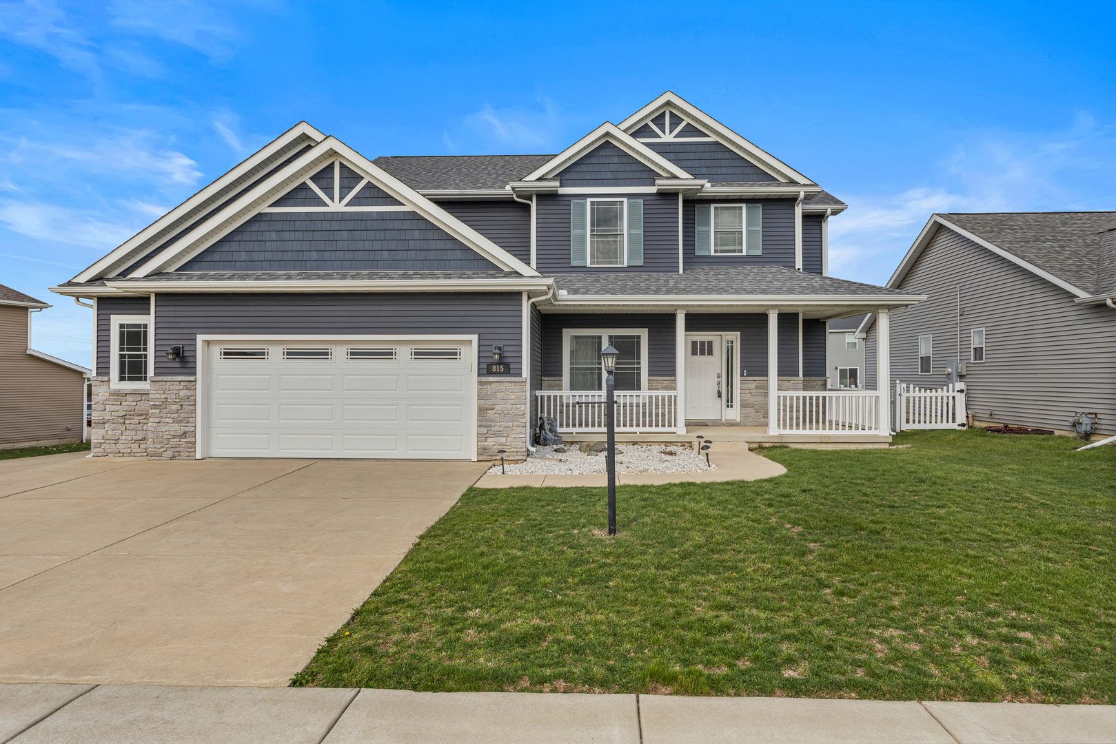 815 Cates Drive — Mahomet, IL 61853