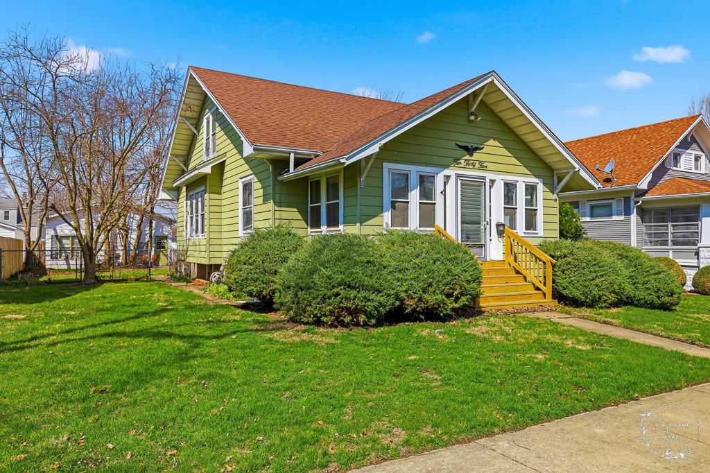 1035 S 3rd Avenue — Kankakee, IL 60901