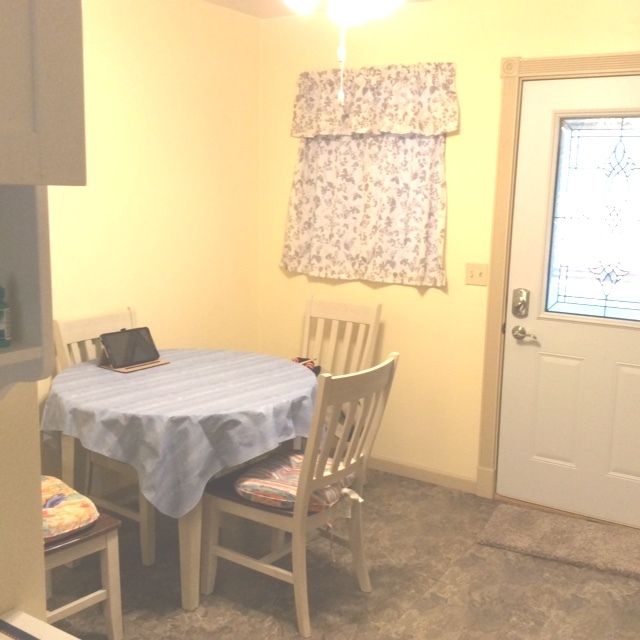 23 Cherry Hill Court, Hampton, IL 61256