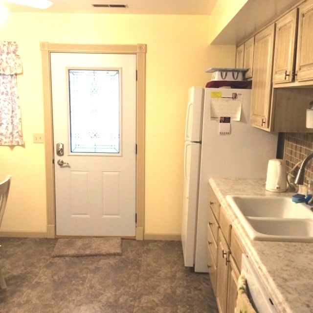 23 Cherry Hill Court, Hampton, IL 61256