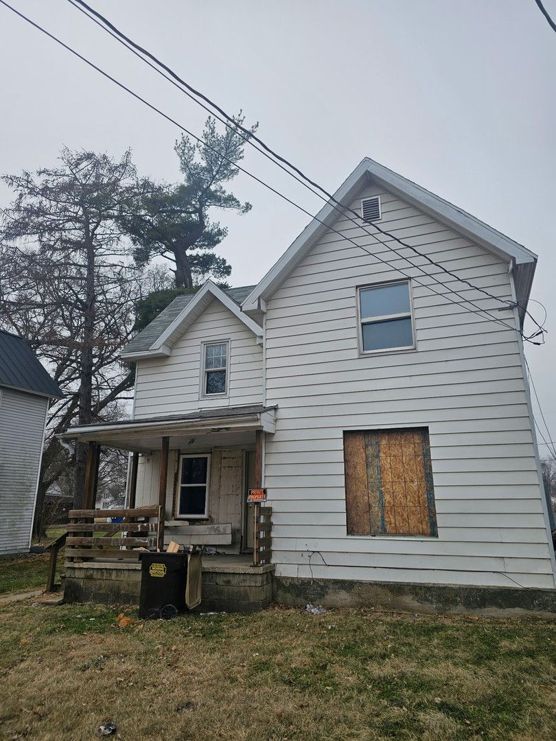 402 6TH Avenue, Rock Falls, IL 61071