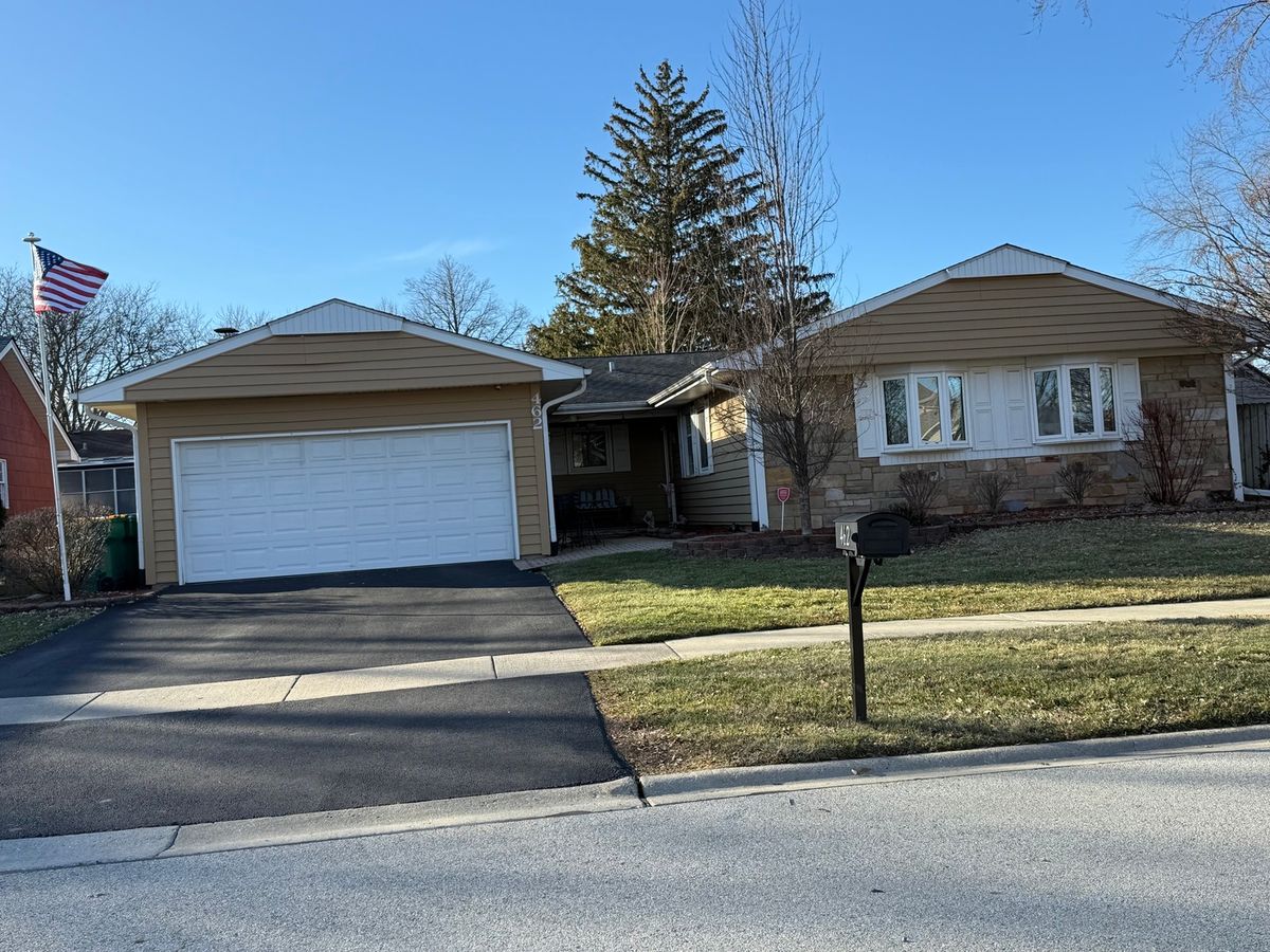 462 Longwood Drive, Buffalo Grove, IL 60089