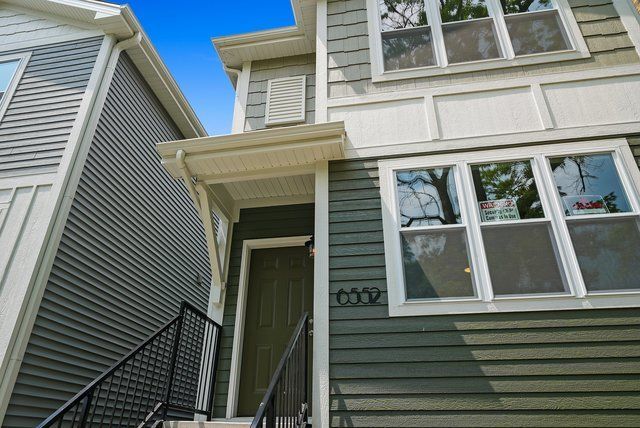 6552 S Evans Avenue — Chicago, IL 60637