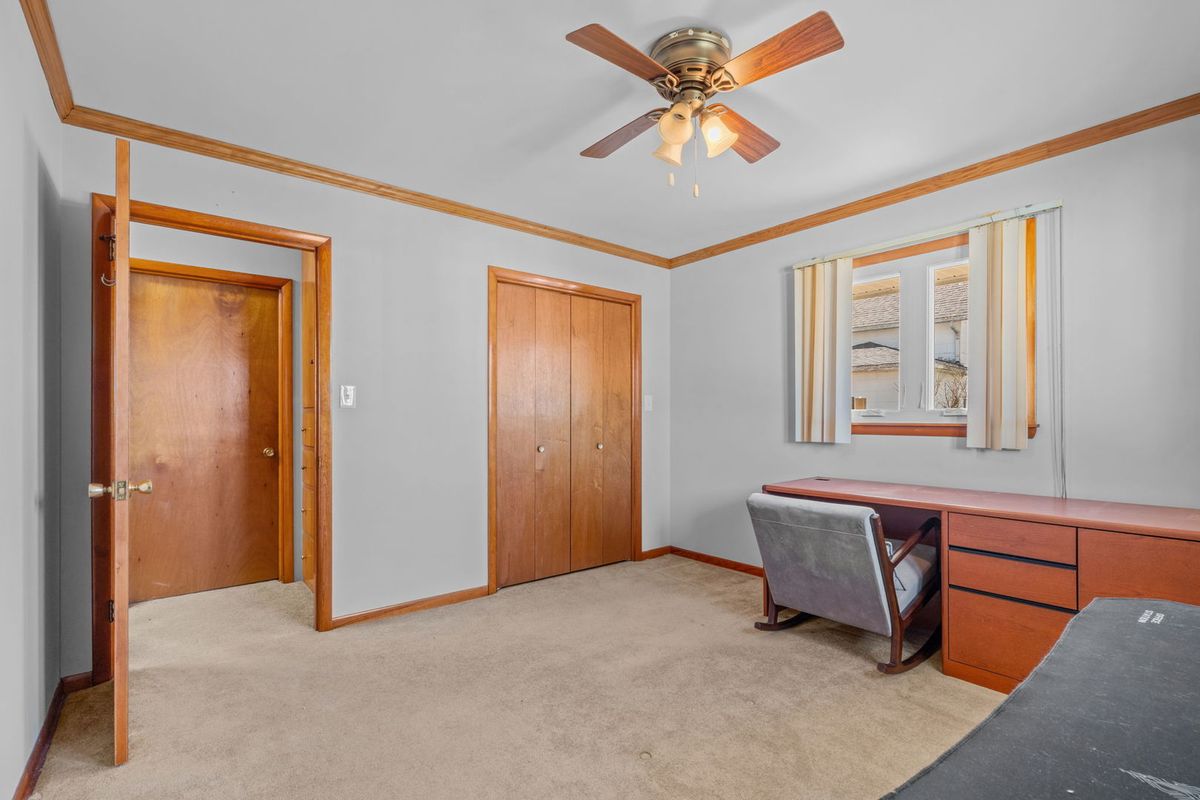 29 W Oak Street, Piper City, IL 60959