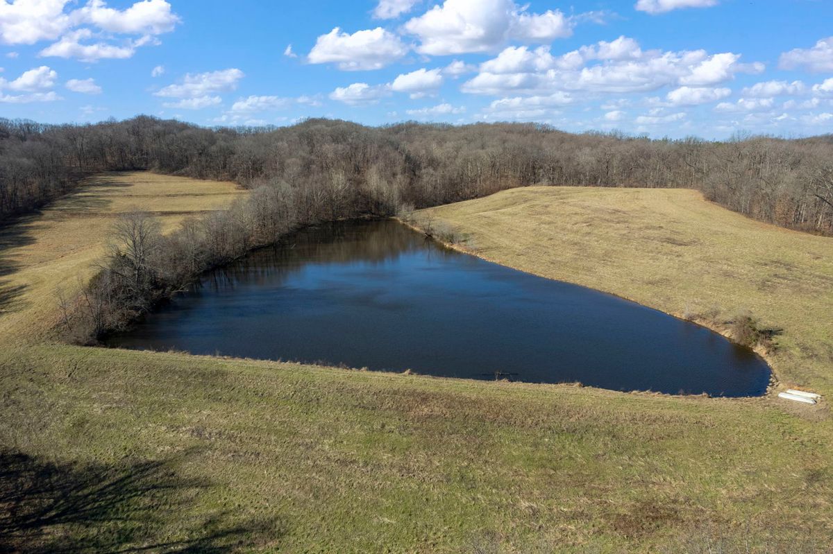 0000 Wilderness Retreat Road, Jonesboro, IL 62952