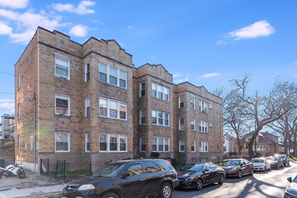 3553 Sunnyside Avenue, Chicago, IL 60625