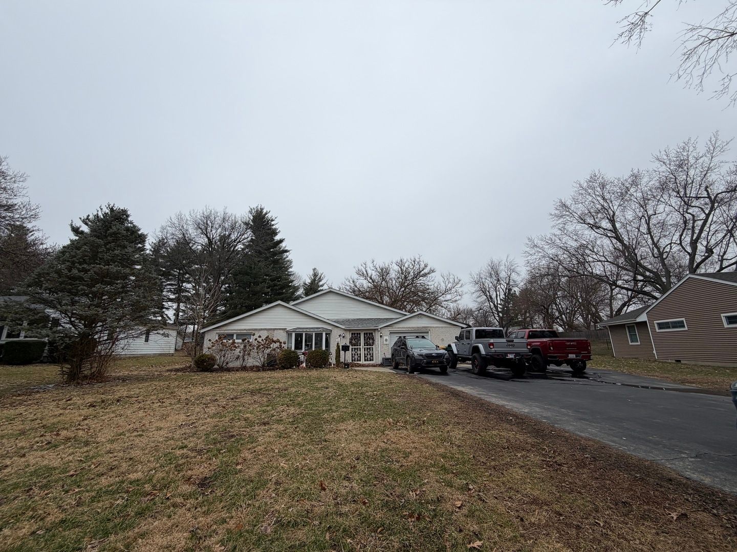 23 Greenridge Drive — Decatur, IL 62526