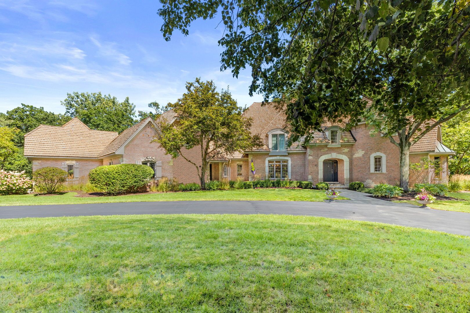 1485 Abington Cambs Drive — Lake Forest, IL 60045