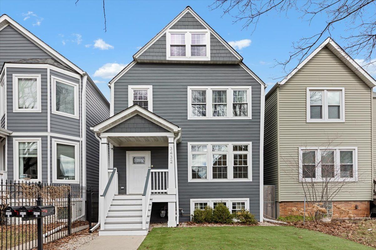 3432 Melrose Street, Chicago, IL 60618