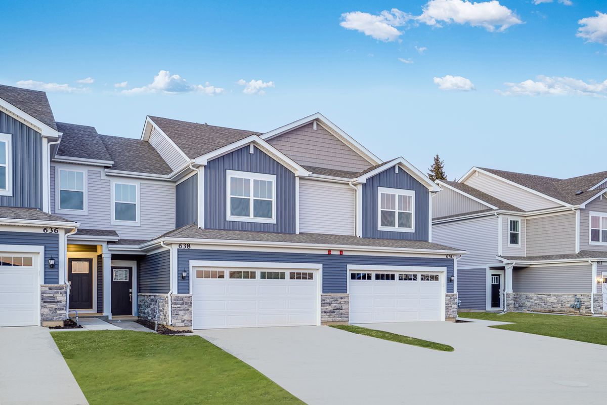 638 Cassia Court, Crystal Lake, IL 60012