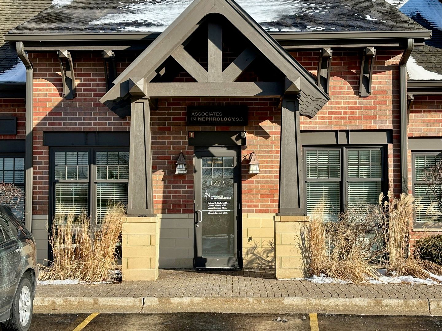 1272 American Way #1272-76 — Libertyville, IL 60048