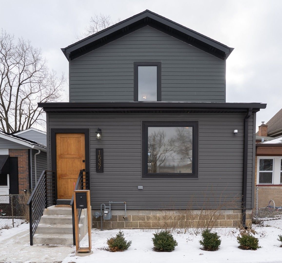 1537 W 110th Street — Chicago, IL 60643