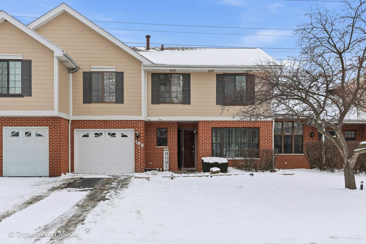 488 Jason Lane, Wood Dale, IL 60191