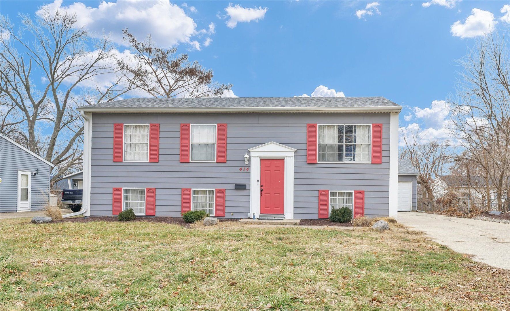 414 Dodson Drive — Urbana, IL 61802