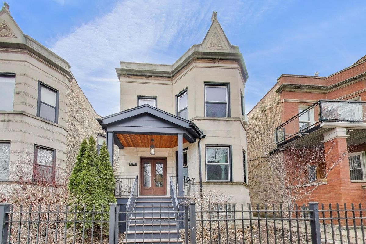 2519 IOWA Street, Chicago, IL 60622