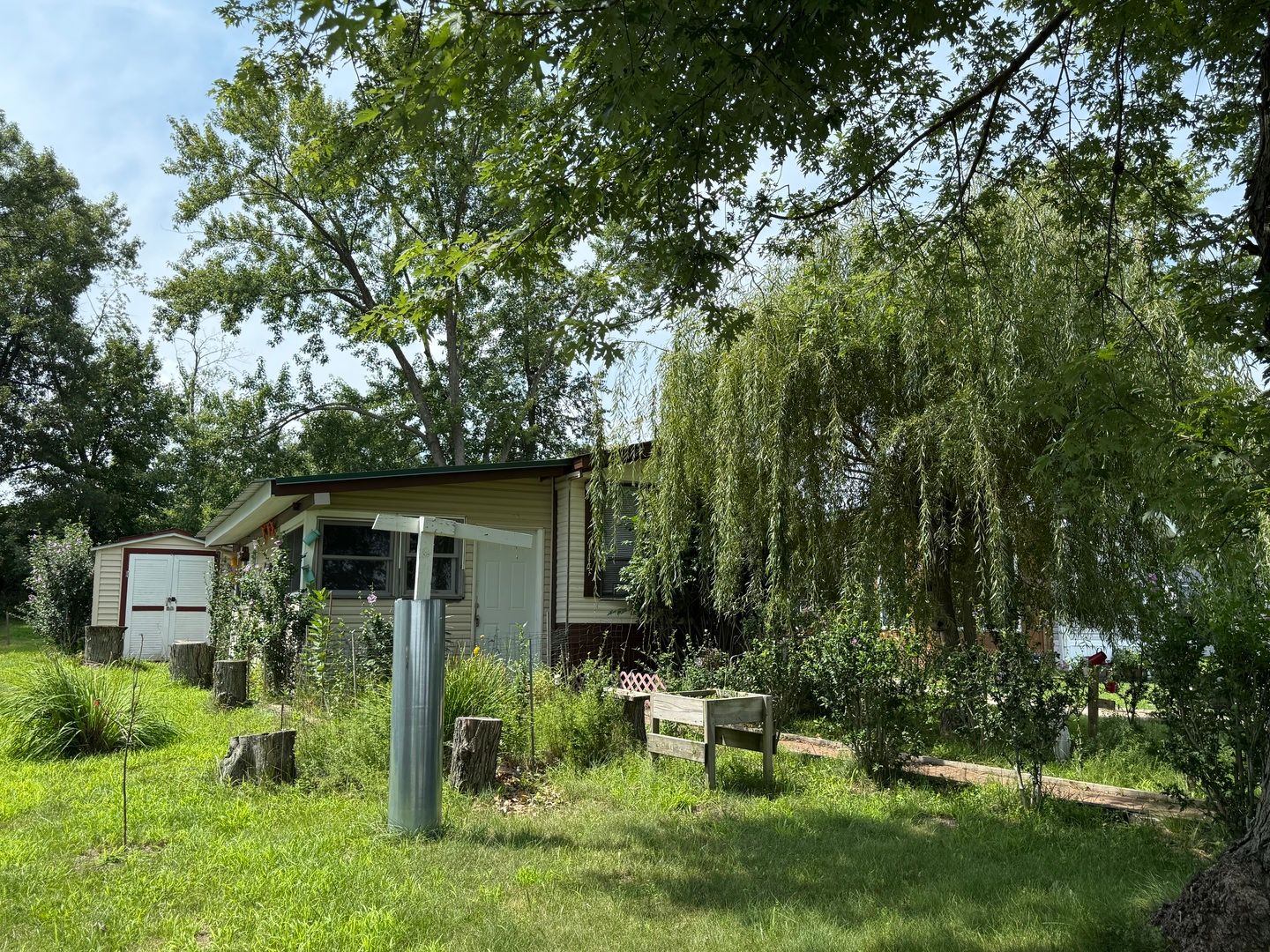 22-46 Woodhaven Lakes — Sublette, IL 61367