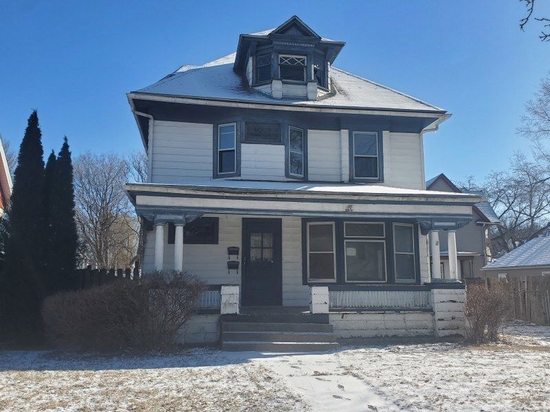 935 19th Street — Rock Island, IL 61201