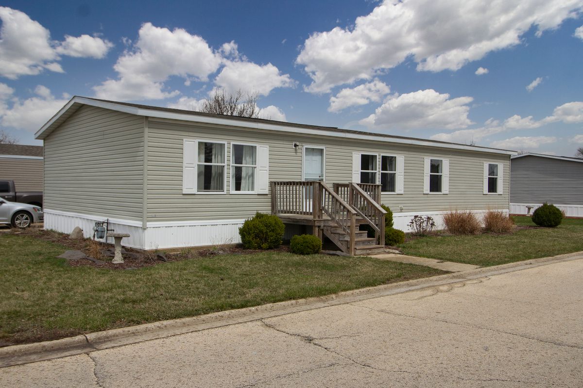 1 Saint Francis Drive, Bourbonnais, IL 60914