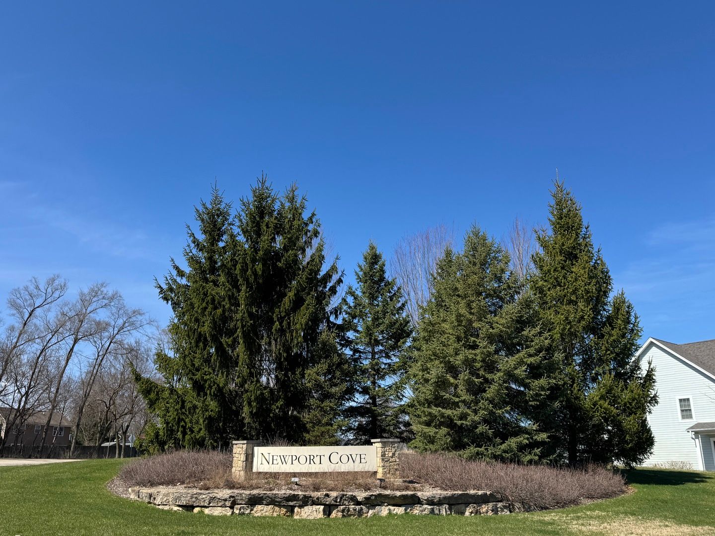 40729 N North Newport Drive — Antioch, IL 60002