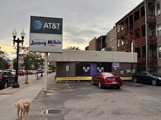 1724 Lawrence Avenue, Chicago, IL 60640