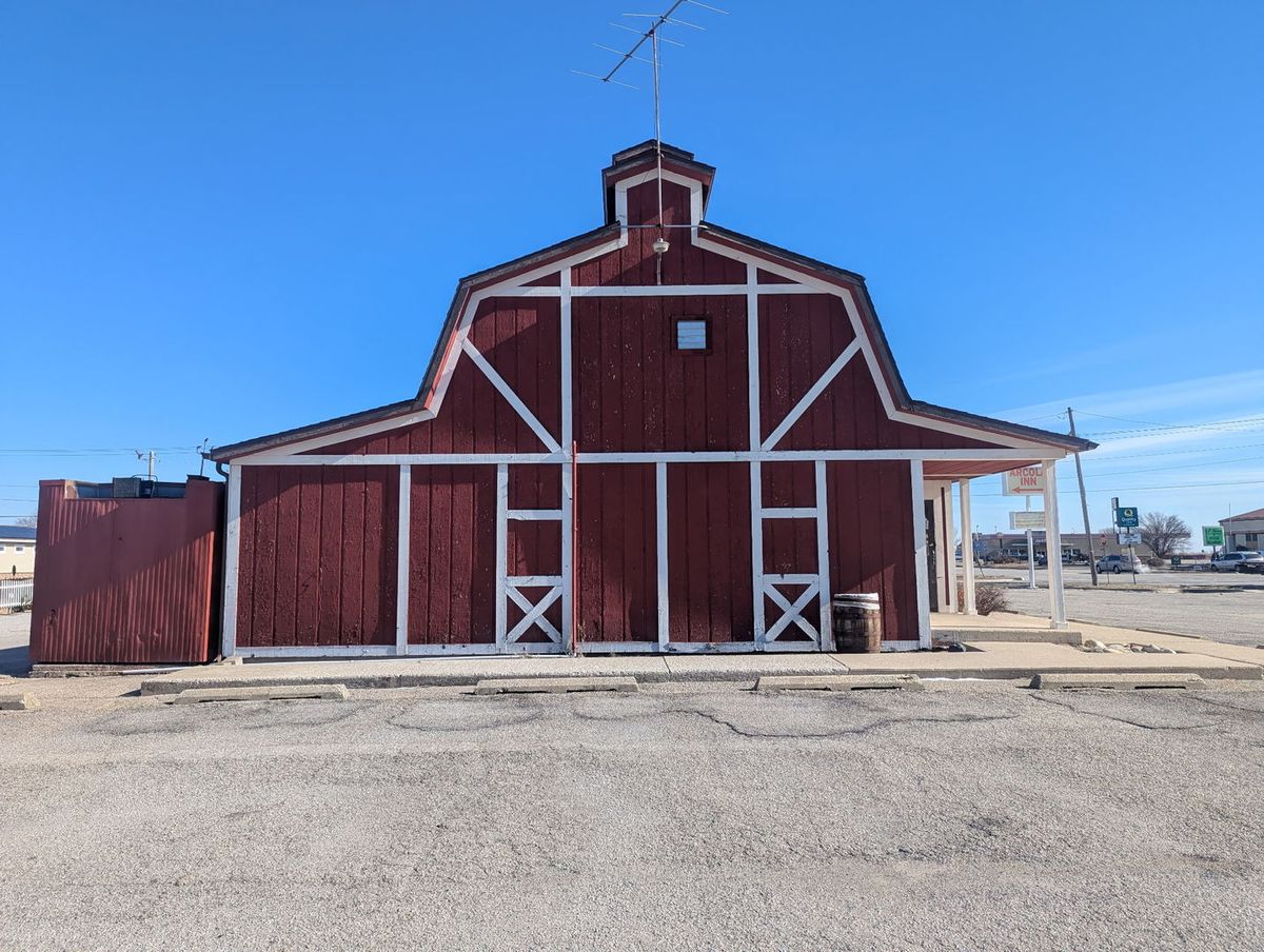 547 E Springfield Road, Arcola, IL 61910