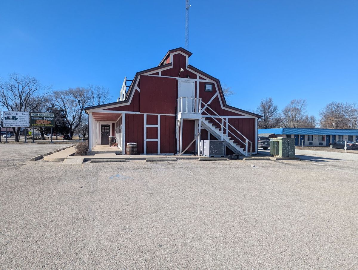 547 E Springfield Road, Arcola, IL 61910
