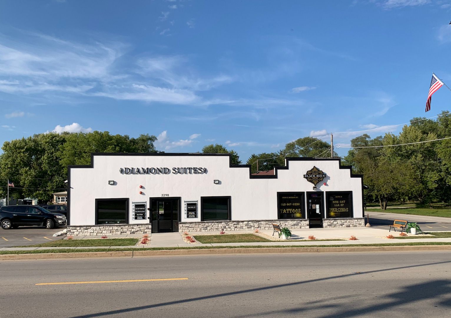 2290 E Division Street #8 — Diamond, IL 60416