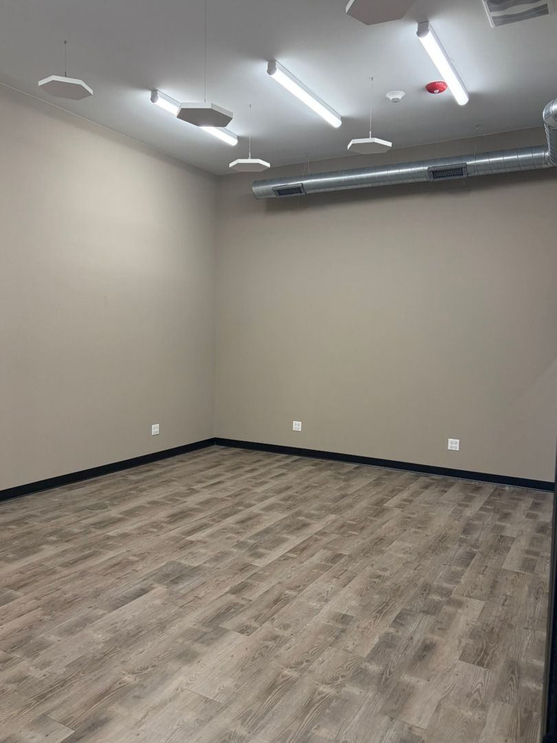 2290 E Division Street #8, Diamond, IL 60416