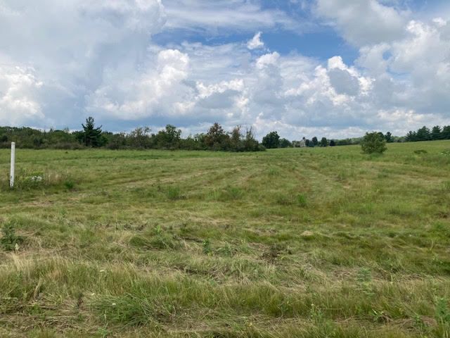Lot #33 W LONGWOOD Drive — Woodstock, IL 60098