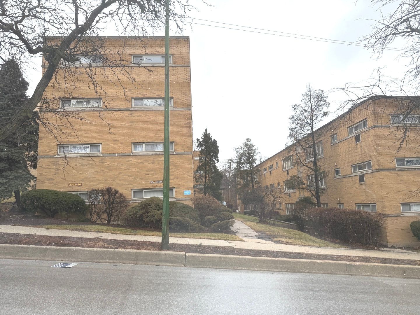 2018 W 111th Street #2018 — Chicago, IL 60643