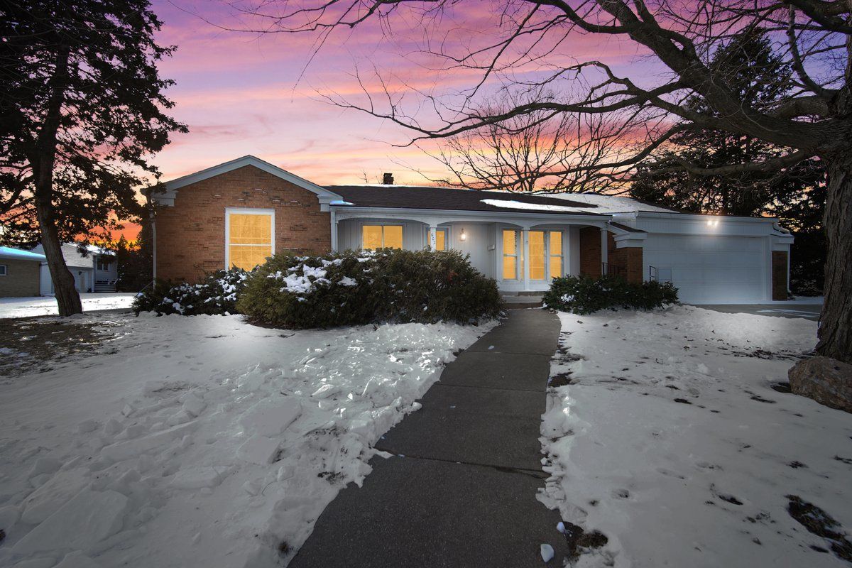 602 Northview Drive, Fairbury, IL 61739