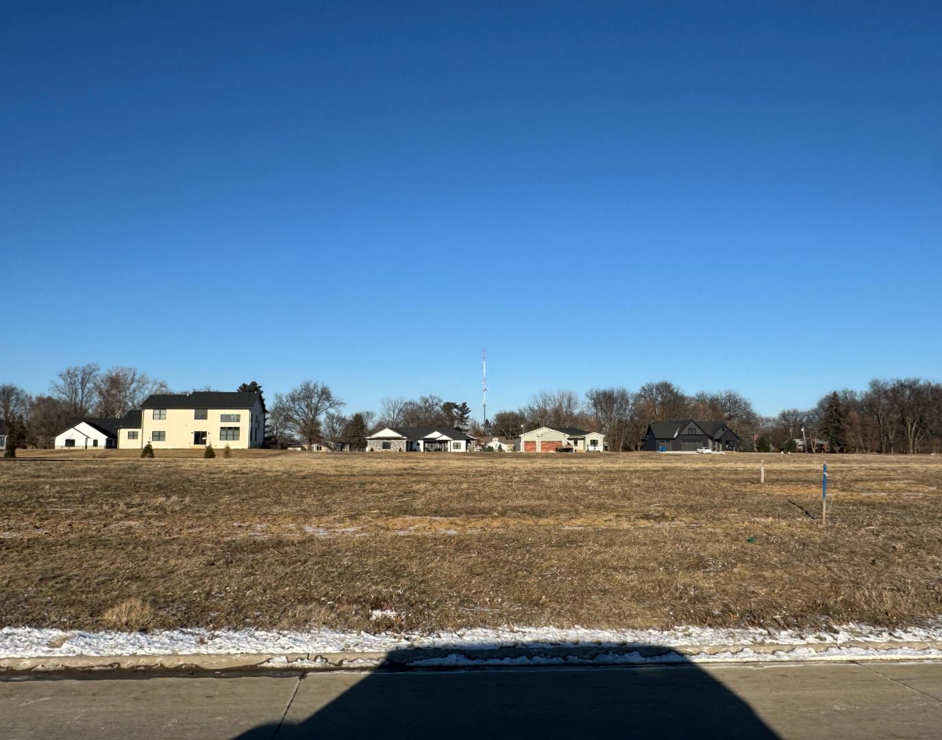 375 Ann Avenue — Riverdale, IA 52722