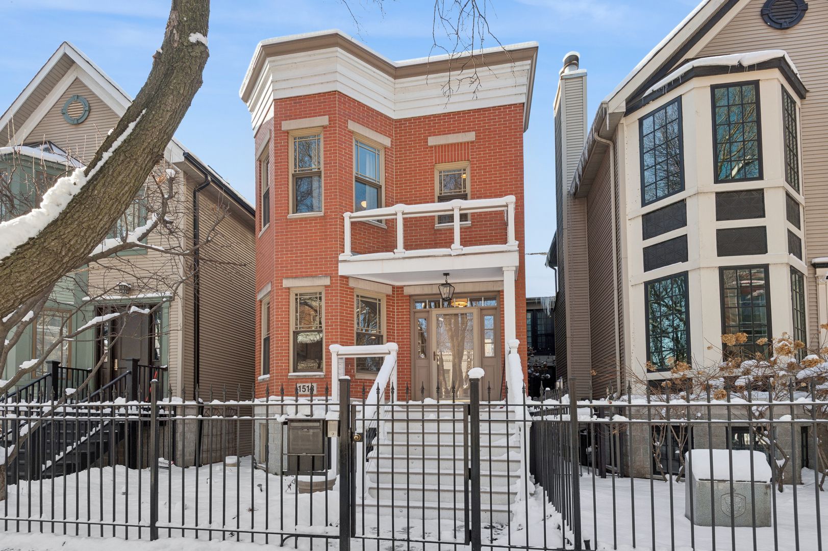 1518 N North Park Street — Chicago, IL 60610