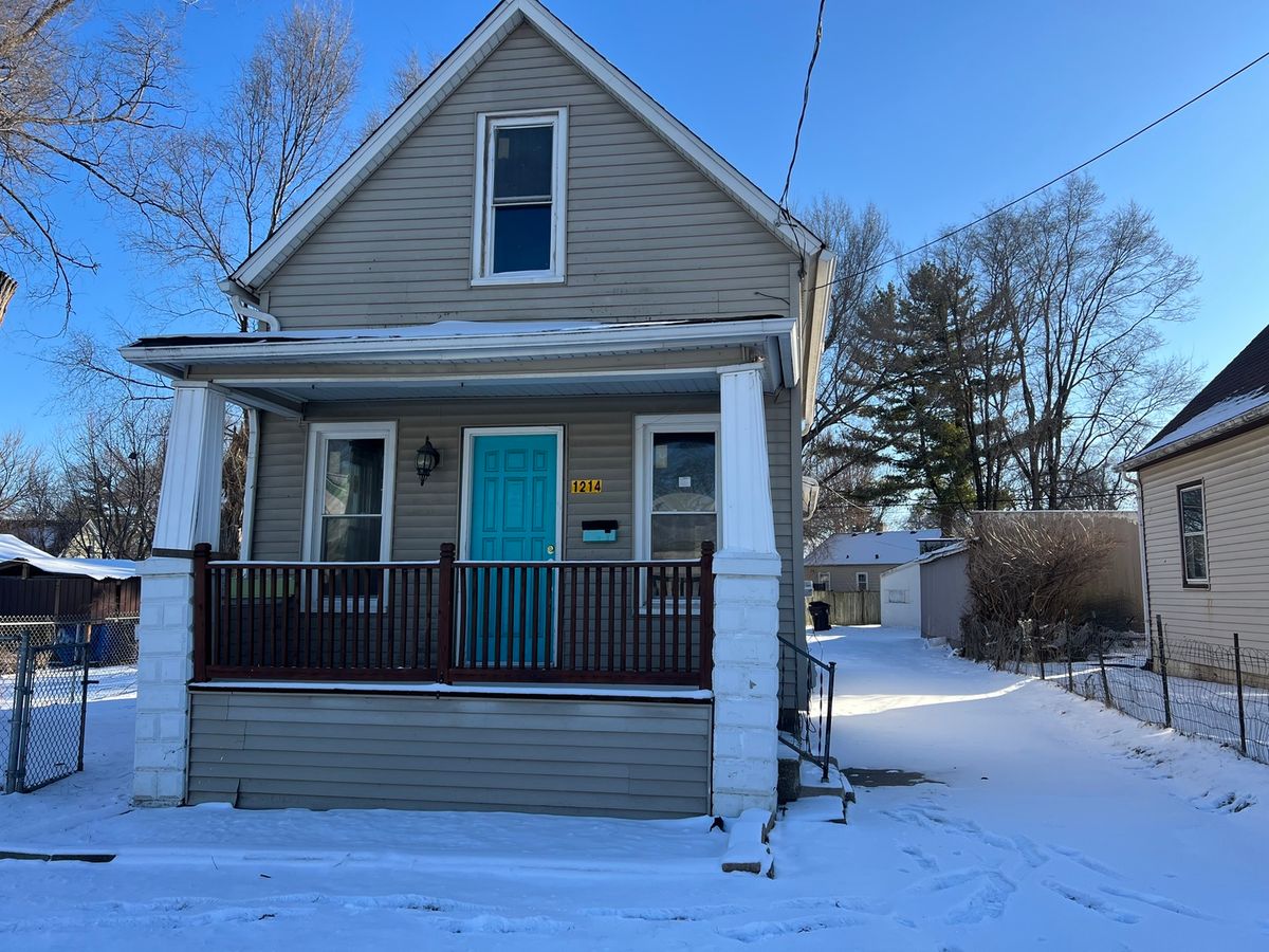 1214 Brons Avenue, Peoria, IL 61604