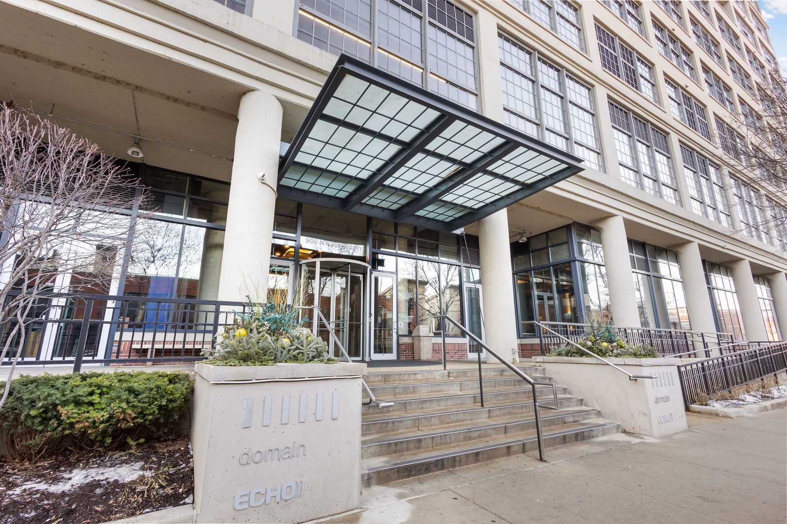 900 N Kingsbury Street #1071 — Chicago, IL 60610