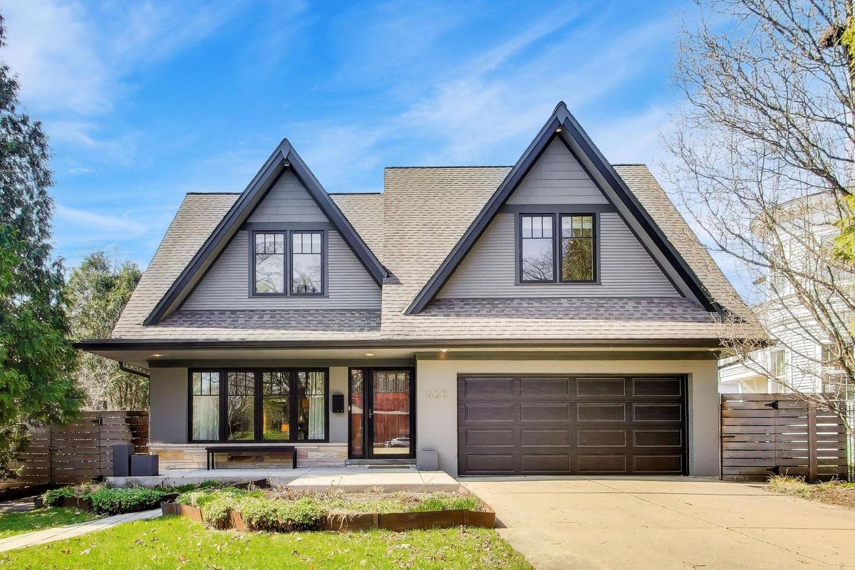 635 Euclid Avenue, Oak Park, IL 60302