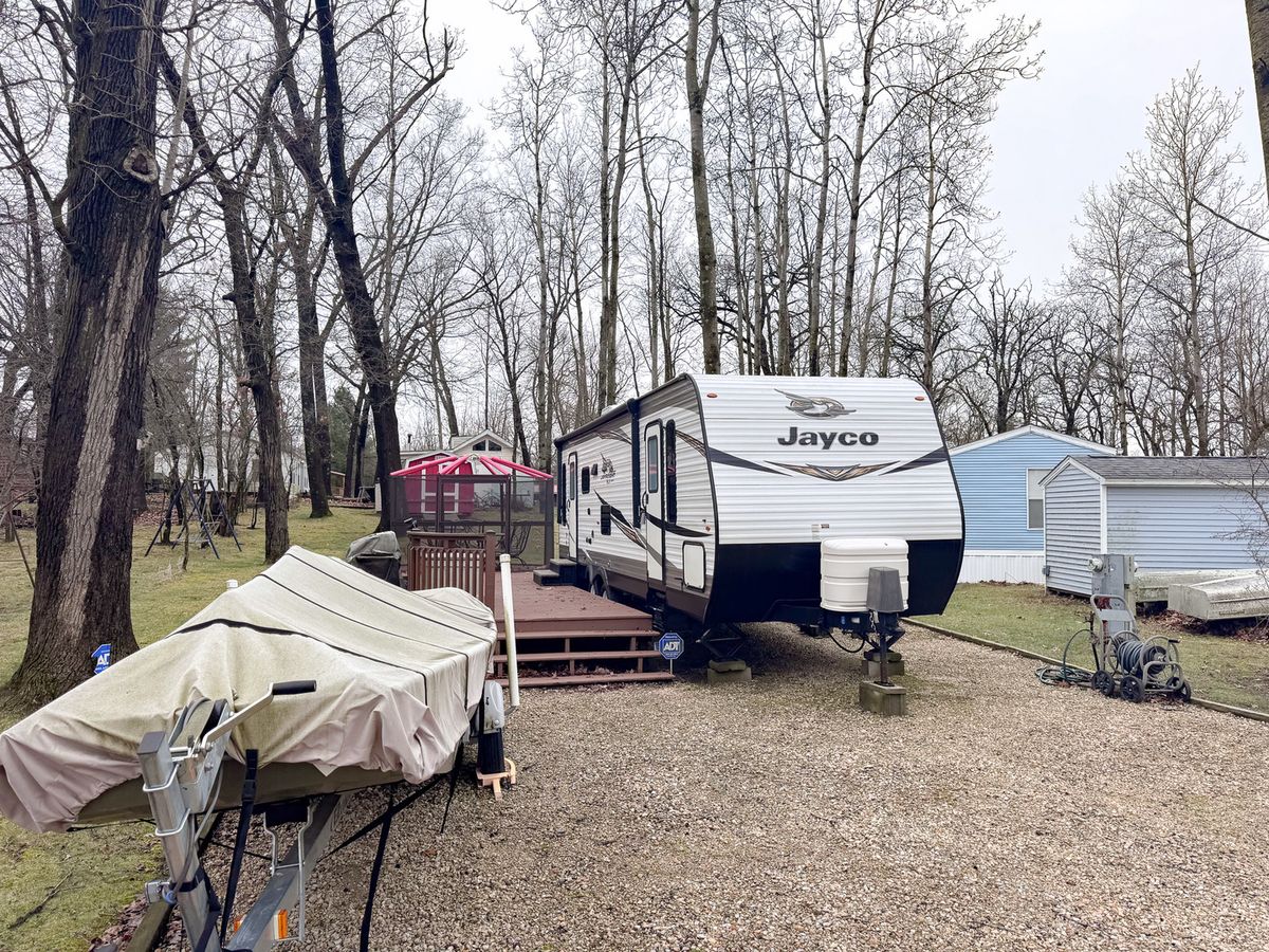 5/356 Woodhaven, Sublette, IL 61367