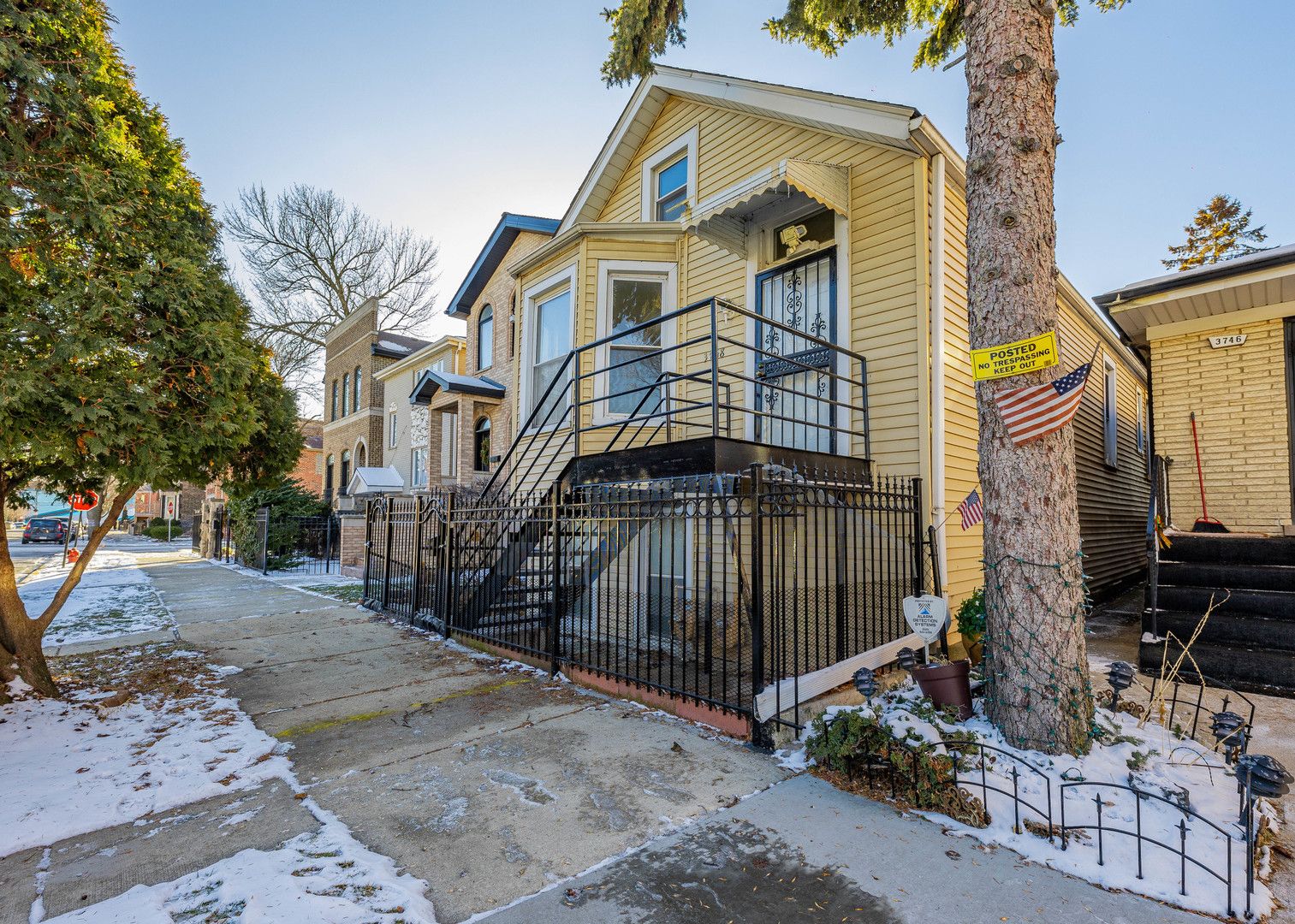 3748 S PARNELL Avenue #1 — Chicago, IL 60609