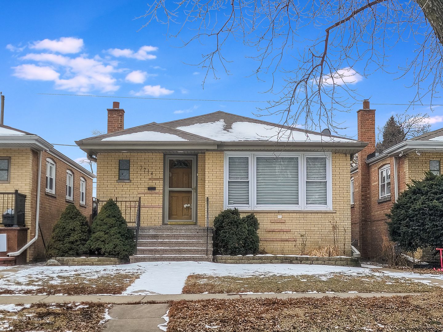 7714 Lavergne Avenue — Burbank, IL 60459