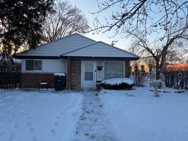 17002 Lorenz Avenue — Lansing, IL 60438
