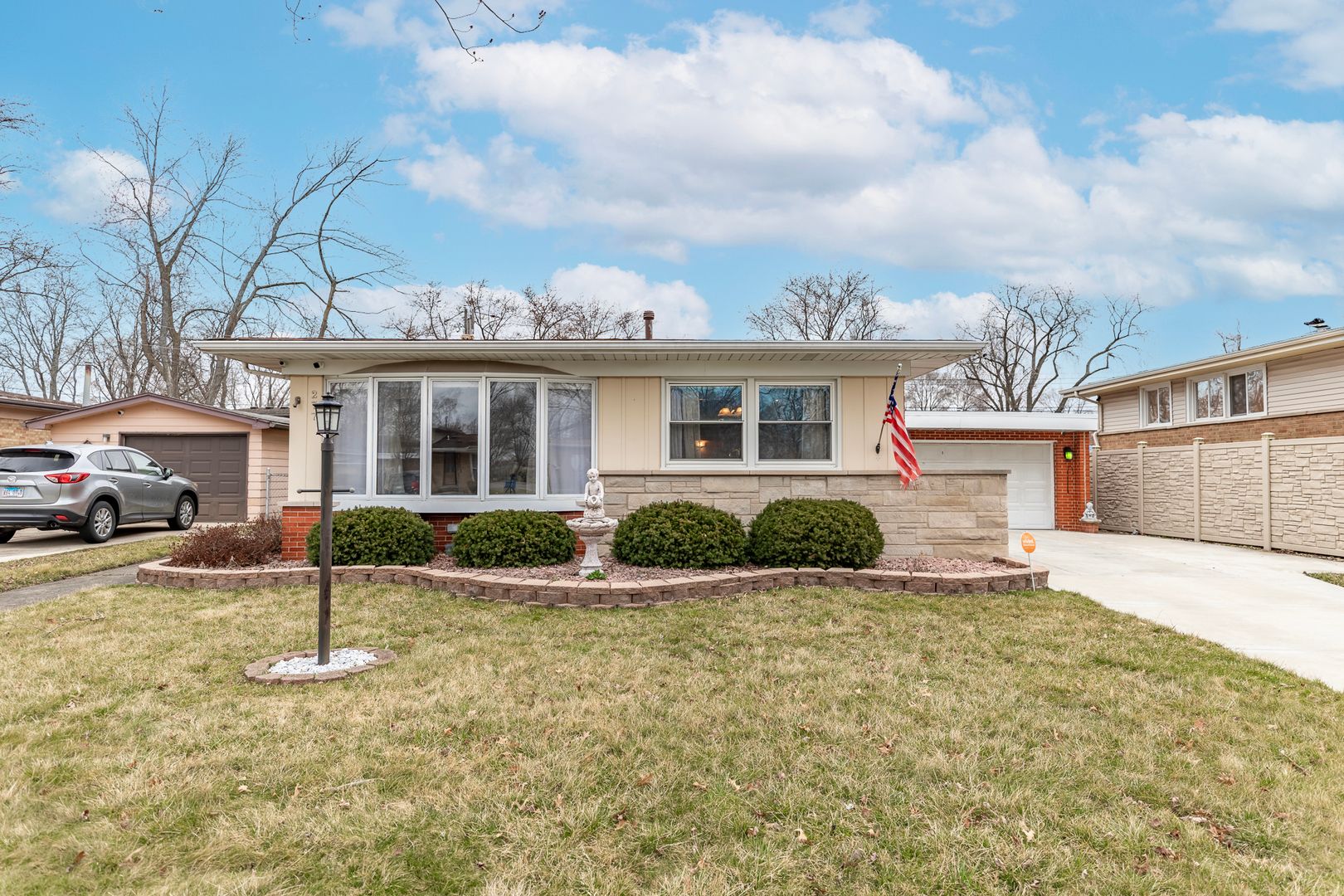 277 May Court — Chicago Heights, IL 60411