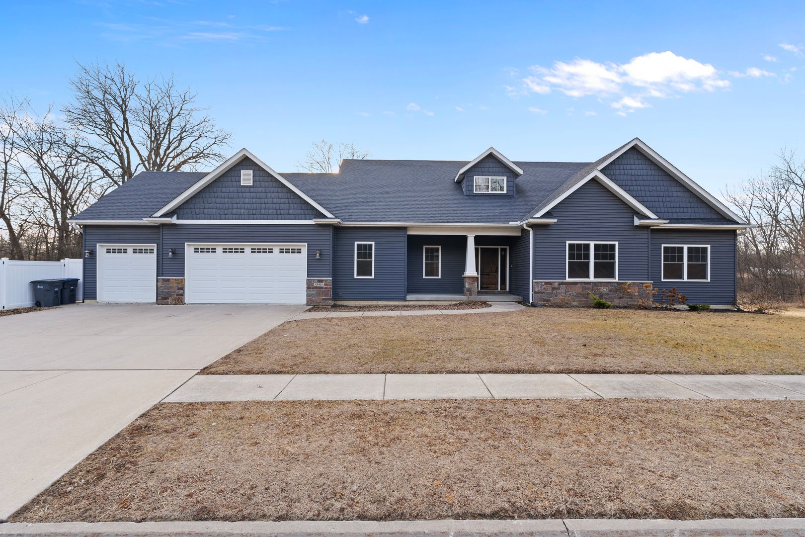 3504 Shadow Wood Court — Milan, IL 61264