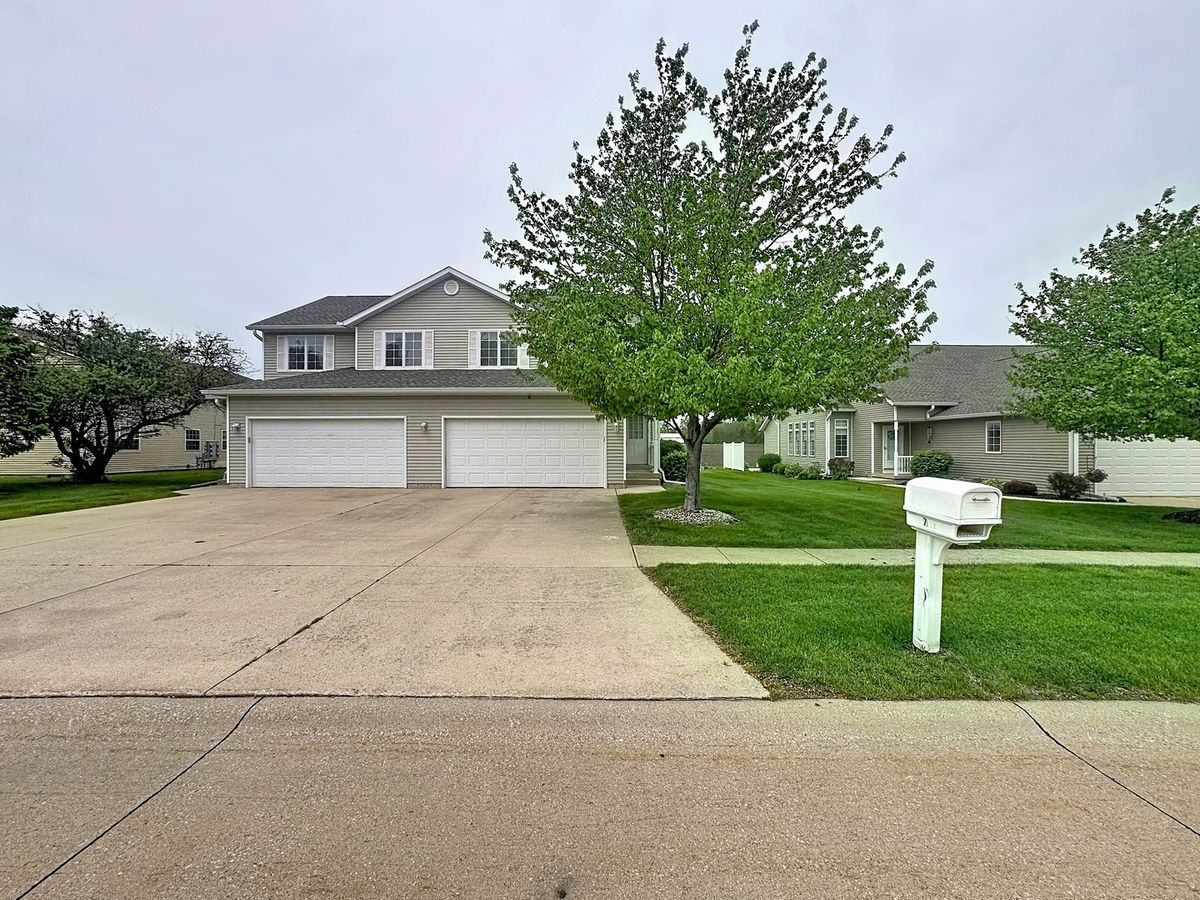 721 Ash Drive, Geneseo, IL 61254