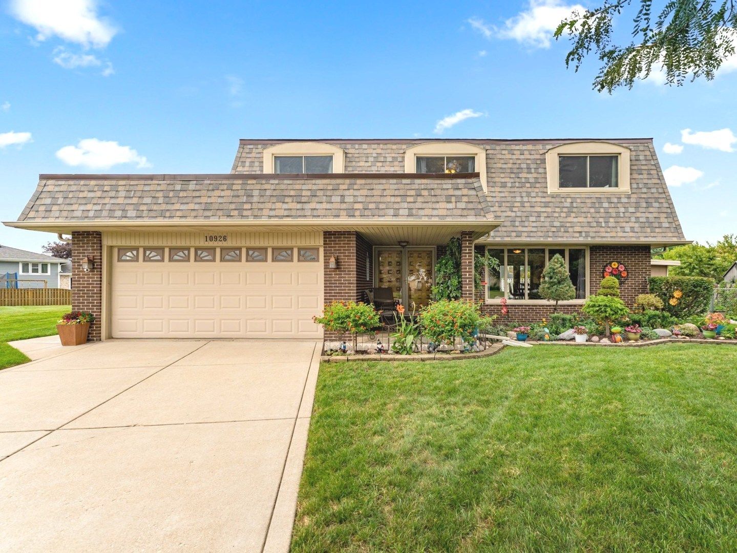 10926 Circle Court — Palos Hills, IL 60465