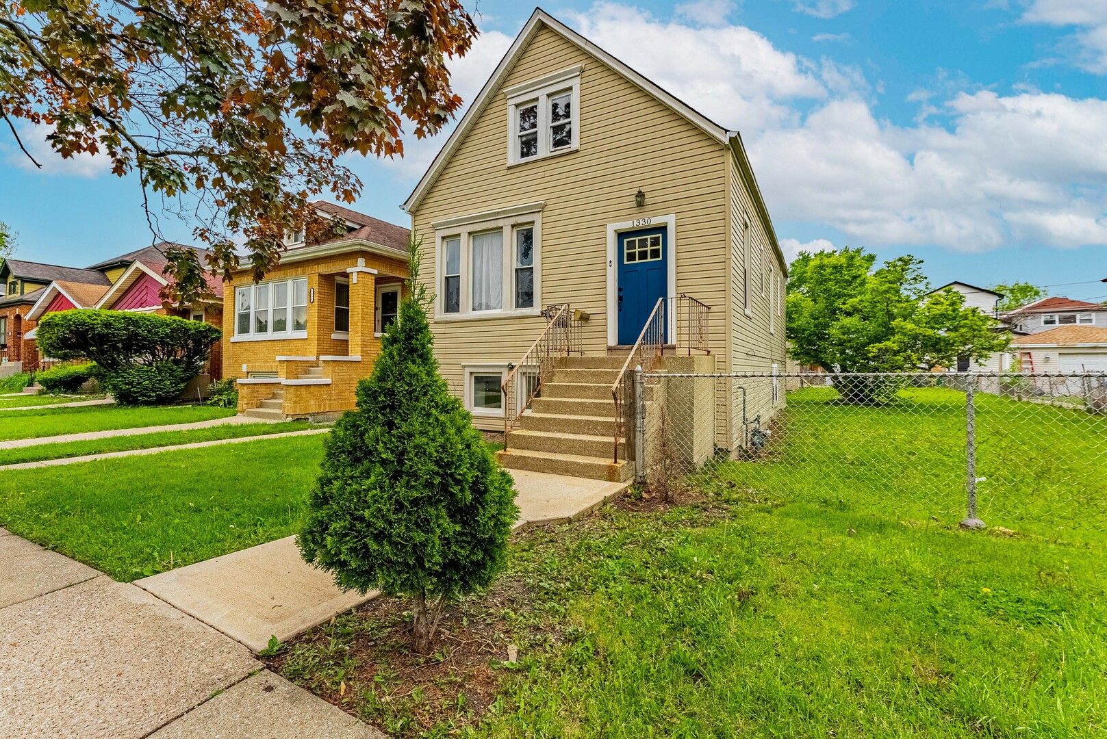 1330 Ridgeland Avenue — Berwyn, IL 60402