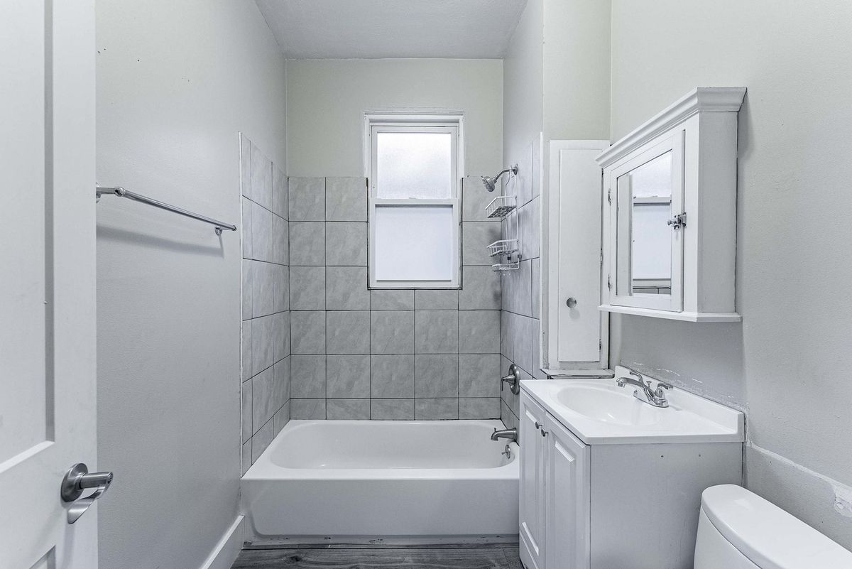 1330 Ridgeland Avenue, Berwyn, IL 60402