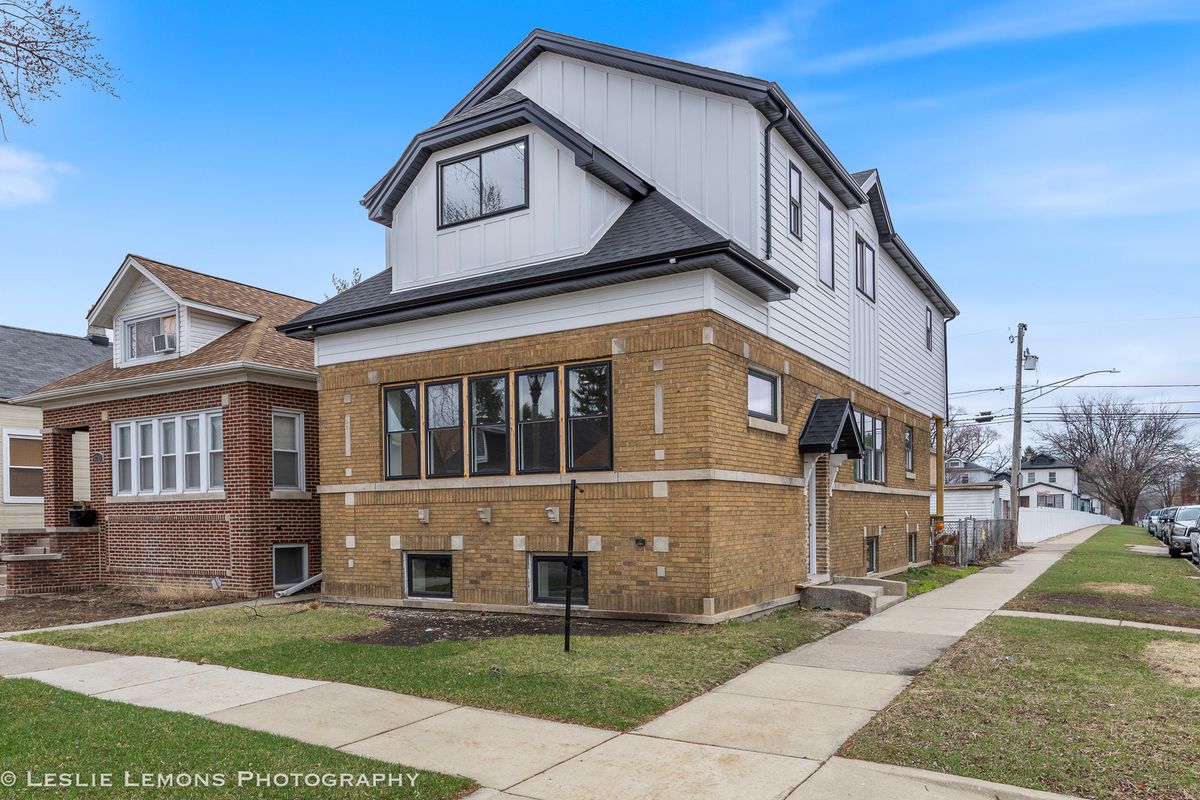 1247 Scoville Avenue, Berwyn, IL 60402